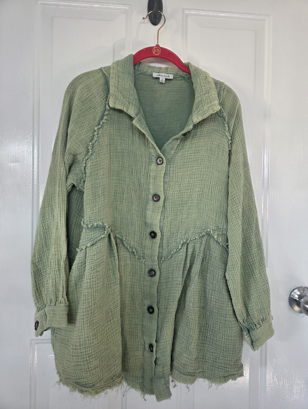 White Birch Small Soft Sage Green Button-Front Gauze Tunic